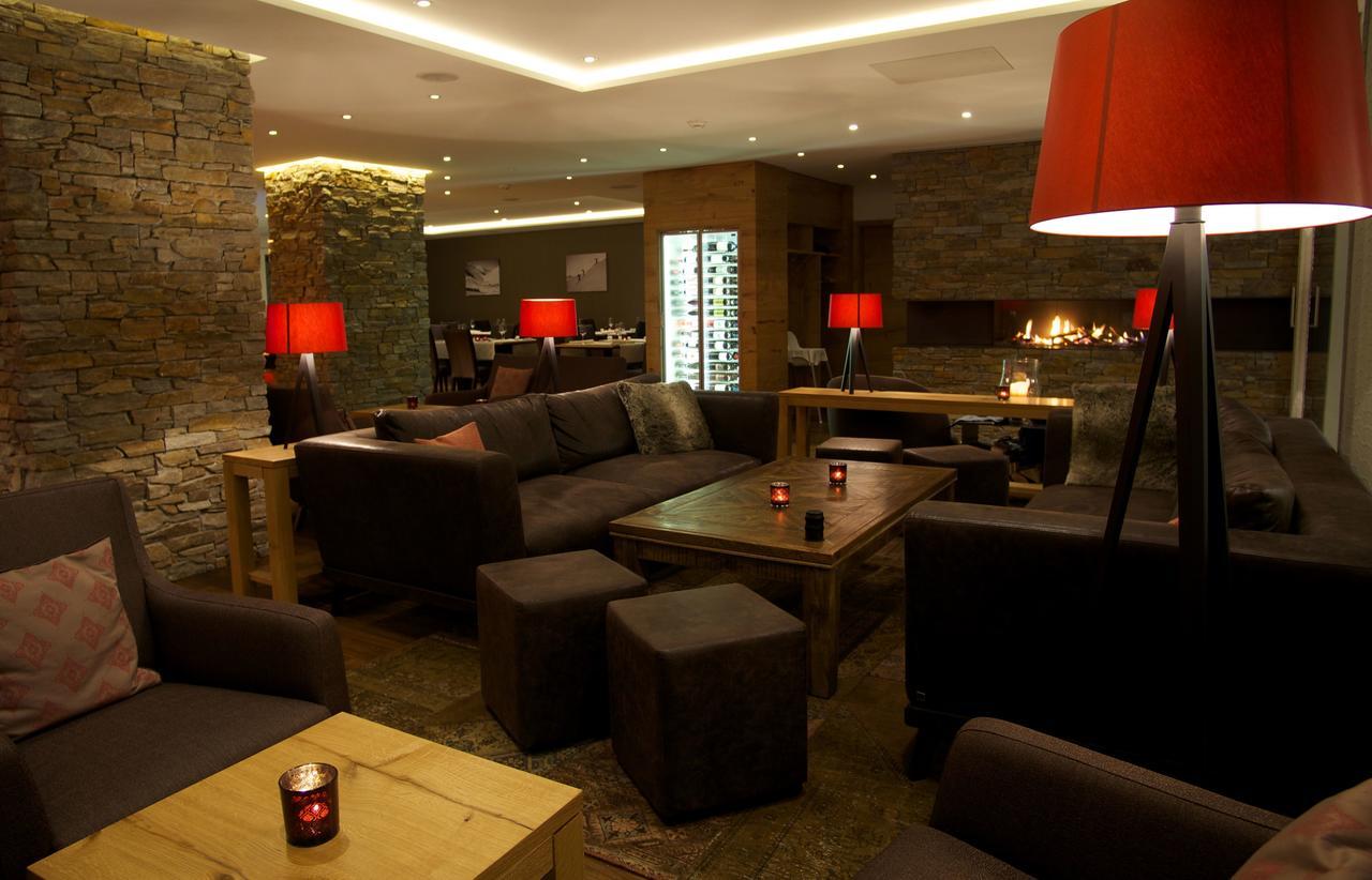 Hotel Crown Andermatt Exterior foto
